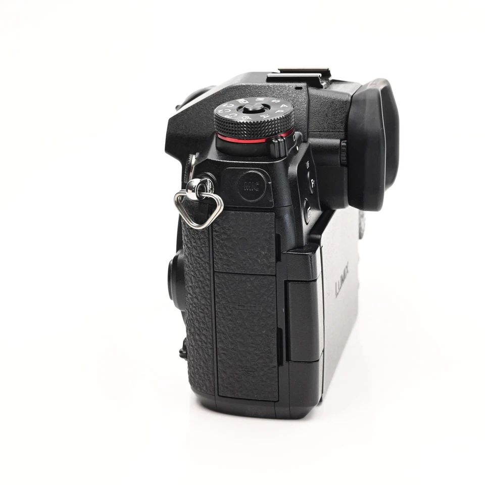 Cuerpo de cámara digital Panasonic Lumix DC-G9 20,3 MP MFT sin espejo #538 Foto 3 de 4