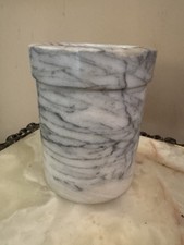 Porta Utensili Refrigeratore Vino in Marmo Lucido 6” Hgt x 4” W