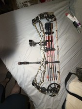 Athens Vista 35 Right Hand Compound Bow  Loaded  make offers