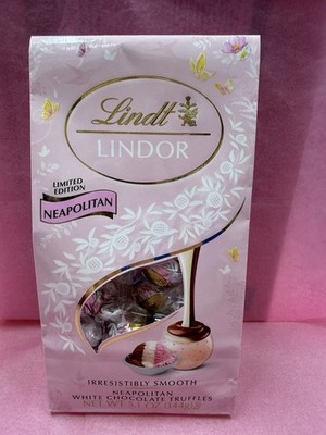 Lindt LINDOR Easter White Chocolate Truffles, Neapolitan, 5.1 oz Bag