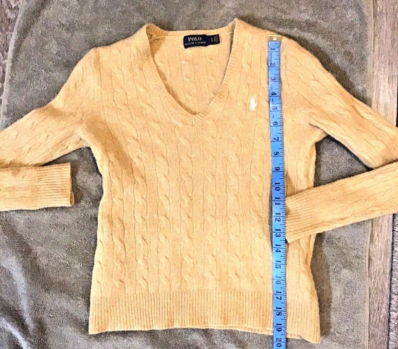 Girl's Ralph Lauren Polo L/S Beige Wool Sweater Size: Small with logo on chest