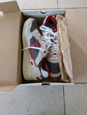 Saucony Shadow 5000 Vintage Off White Grey Red S70404-4 New in Box Rare Edition 