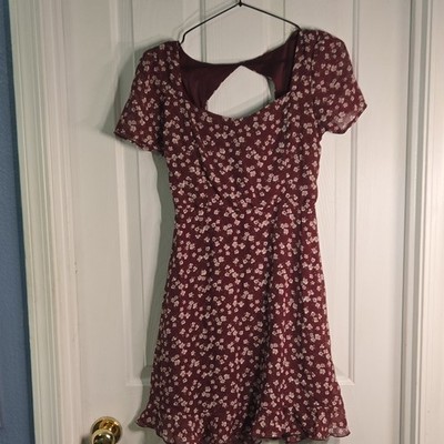 Wallflower Burgundy Floral Mini Dress Square Neck Smocked Puff Sleeve S