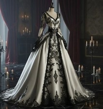 Vintage Black White Wedding Dress V-Neck Long Sleeves Lace Applique Bridal Gowns