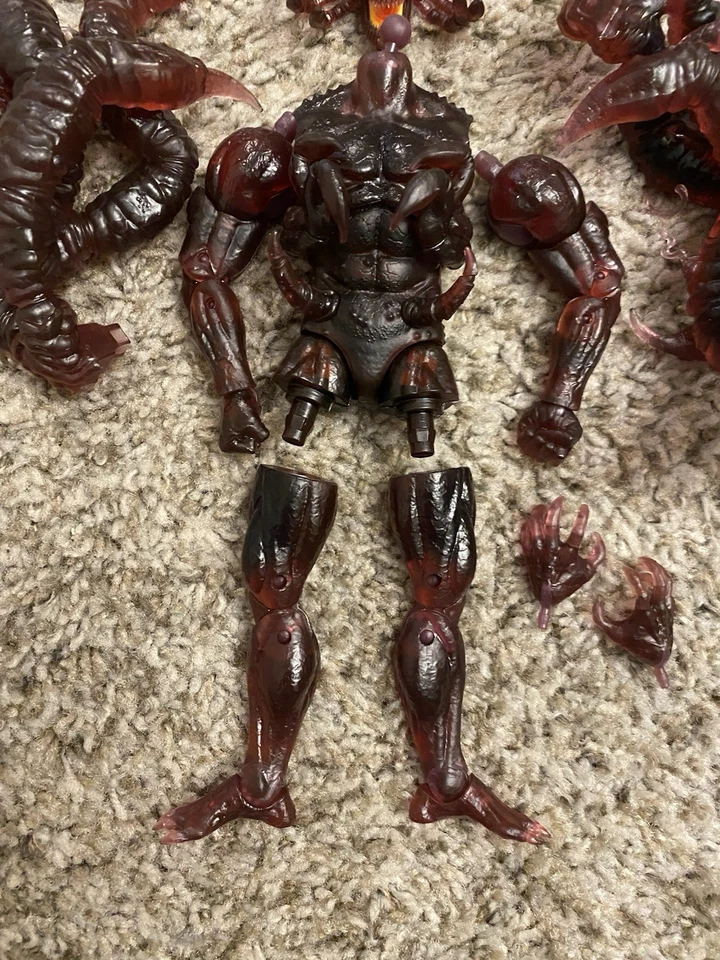 Figura Completa BAF El Vacío Serie Marvel Legends - Centinela Oscuro Foto 2 de 4