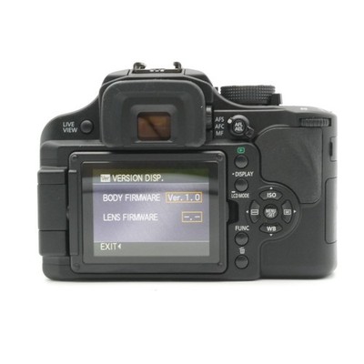 O*H様 美品☆Panasonic　LUMIX DMC-L10 MINT Panasonic LUMIX DMC-L10 10.1MP Digital Camera - Black (Body