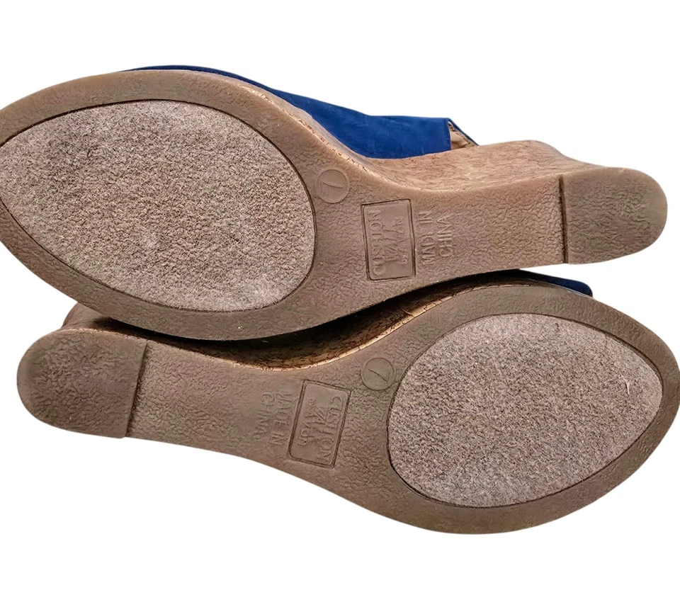 Sandalia de cuña Cushion Walk Avon para mujer 7 azul imitación gamuza Foto 4 de 4