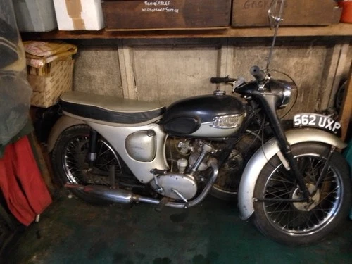 1961 Triumph tiger cub barn find low mileage and very original, runs well - Picture 1 of 1
