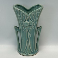 Vintage 1940s McCoy Aqua Bud Vase Leaves & Berries 6