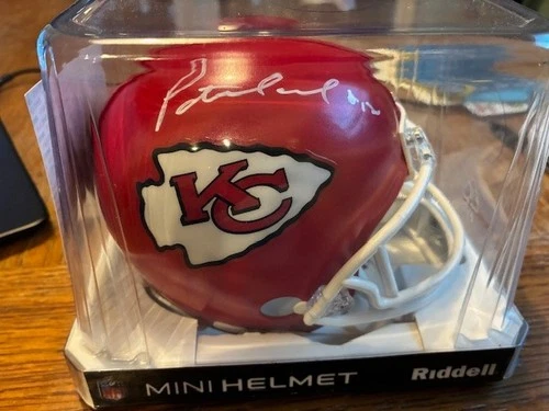 Patrick Mahomes Autographed Mini Helmet PSA/DNA Authentication