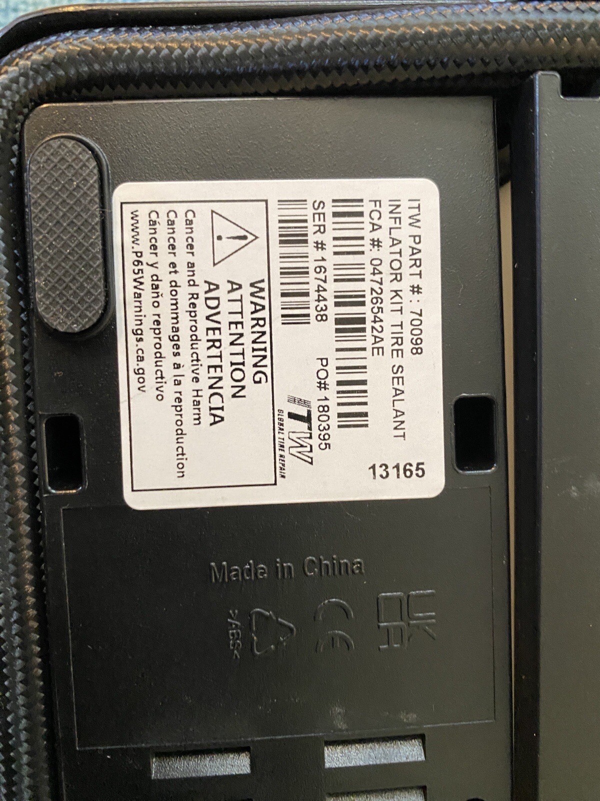 Mopar Tire Inflator Kit Mopar (04726542AE) Tire Service Kit NEW OEM