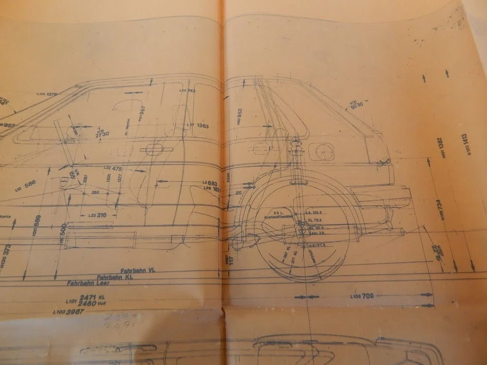 DISEGNO TECNICO SU LUCIDO VOLKSWAGEN GOLF 2 SERIE - Immagine 4 di 4
