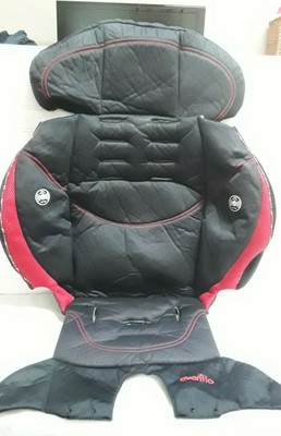 evenflo chase harnessed booster seat