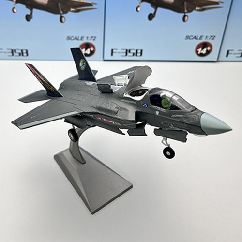 US Marine Corp F35B F-35B Vertical Take-Off and Landing Fighter 1:72 Aircraft - 第 3/12 張圖片