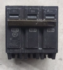 GE THQL32090 Circuit Breaker 90 Amp 3-Pole 240V Plug-In Q-Line Main Used