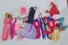 J-172 VINTAGE 1970/80'S MATTEL BARBIE DOLL WITH 70'S -80'S CLOTHING