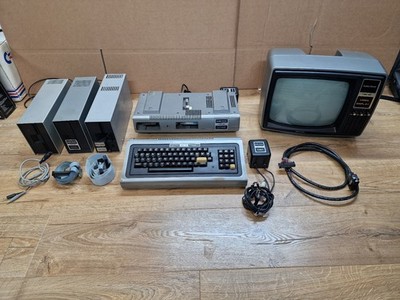 TRS-80 26-1006 Tandy Radio Shack, Expansion Interface 26-1142, Monitor 26-9201