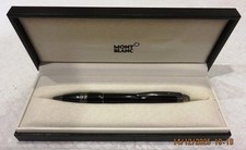 MONTBLANC STYLO-BILLE Starwalker Résine