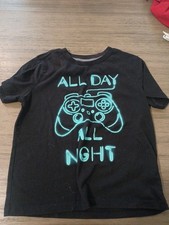 Boys Shortsleeve T Shirt Graphic Size Small 6/7
