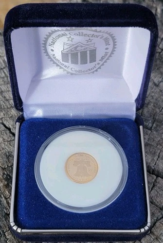 2011 Cook Islands $5 Liberty 1/10oz .24 Pure Gold Coin Statue of Liberty w/ Case