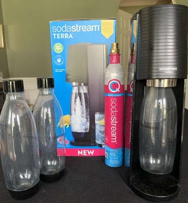 SodaStream Terra Sparkling Water Maker Kit w/3 Bottles - Used