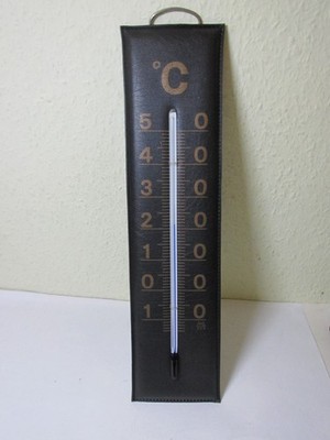 großes XXL DDR Zimmerthermometer auf Kunstleder ca. 40 x 10 cm