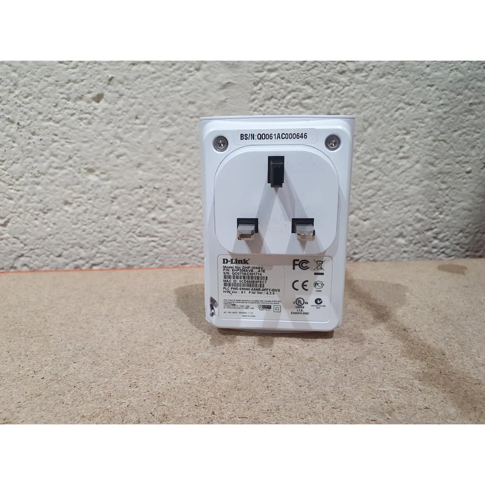 D-Link DHP-306AV PowerLine AV Network Adapter White Wired Ethernet Port 200 Mbps - Image 2 of 4