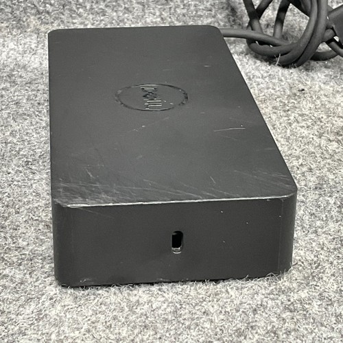 Dell Universal Docking Station D6000 Plug-and-Play USB-C USB 3.0 Ports - Black - 第 9/18 張圖片