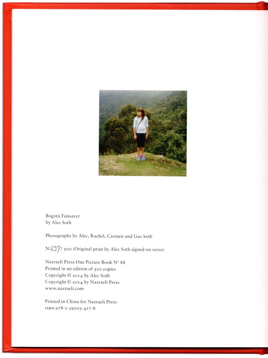 プリント付き　BOGOTÁ FUNSAVER Alec Soth Buy Bogota Funsaver (One Picture Book) by Alec Soth with