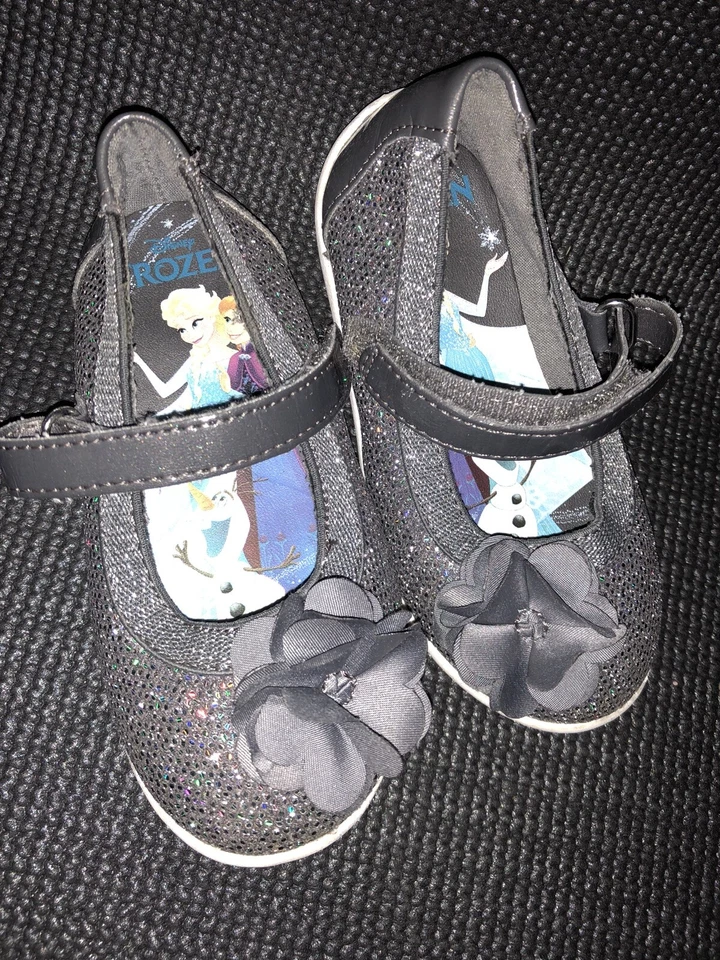 Talla 6.5 Niñas Pequeñas Disney PLATA CONGELADA BRILLO Mary Jane Tenis Deportivos Zapatos Foto 4 de 4