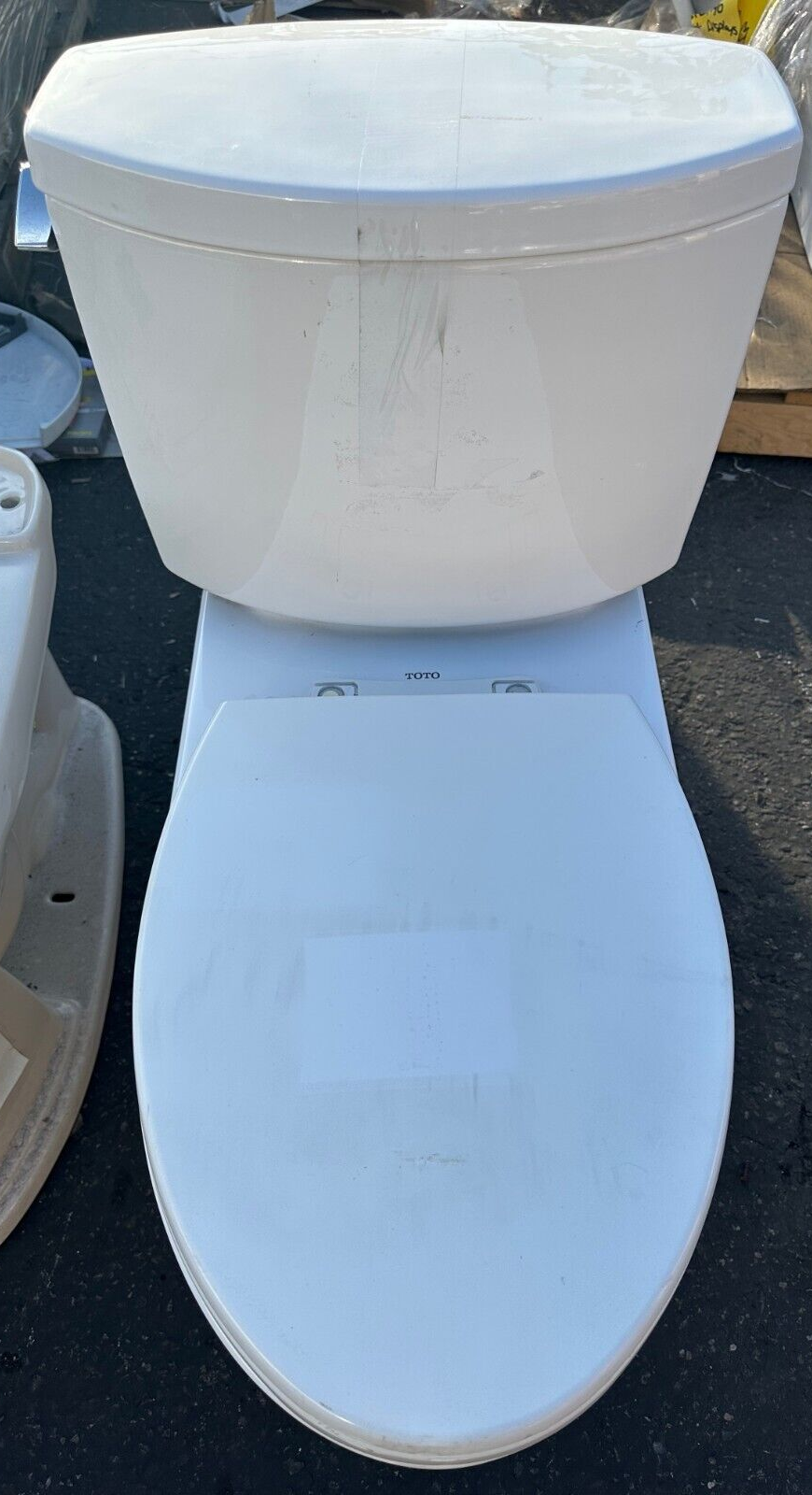 TOTO DRAKE II TwoPiece Toilet 1.28 GPF Elongated Toilet Bowl