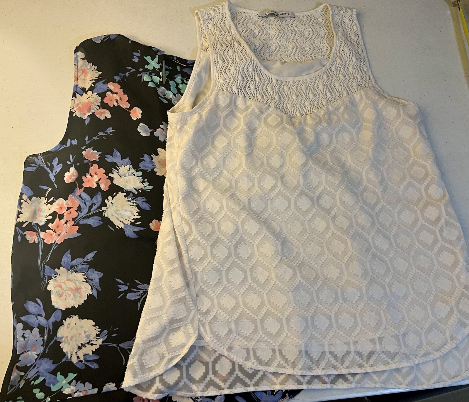 Collective Concepts White Crocheted & Elle Floral Ruffled Sleeveless Blouses