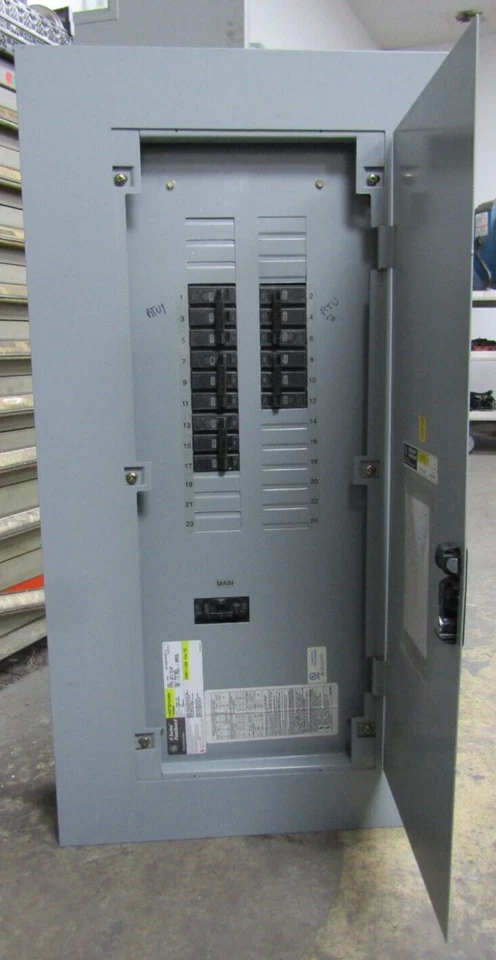 😃 SIEMENS 200 AMP MAIN BEAKER PANELBOARD 208Y/120V 3Ø 24 CIRCUIT AQF3242ABX - Image 2 of 4