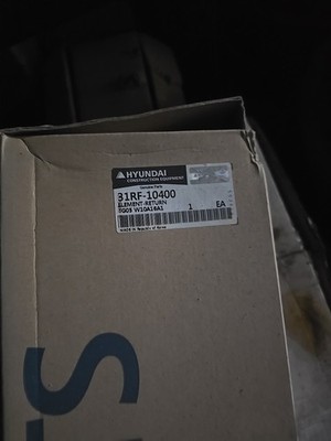 New OEM Hyundai Construction Element Return 31RF-10400 - 180D and 250D Fork Lift
