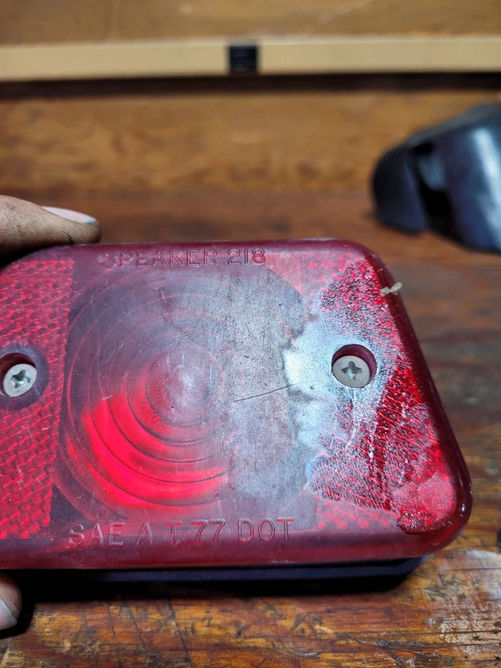 Polaris Trail Boss 325 2002 luz trasera luz de freno trasera Foto 4 de 4