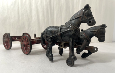 Antique McCormick Deering Cast Iron Horse Drawn Wagon 12  AS-IS