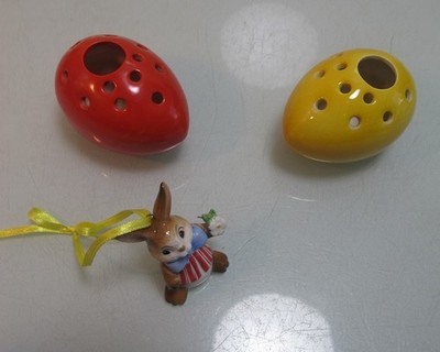 Göbel Goebel 2 x Ei 1x Hase Figur Ostern Steckei Steckvase  (VR)