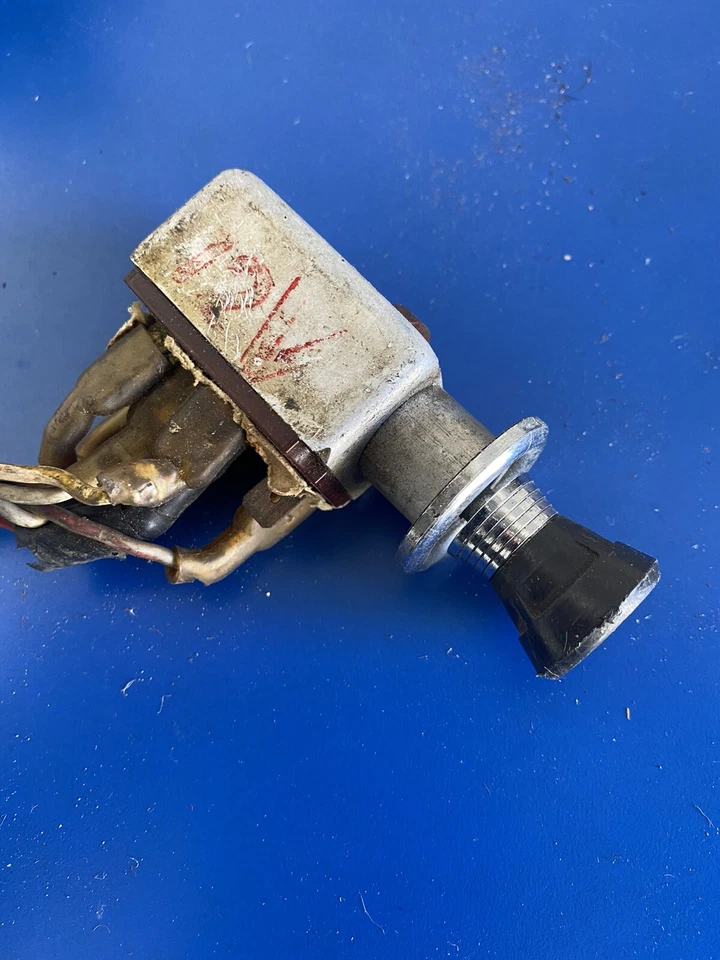 BMW E9 2000cs 2800cs Montaje en tablero Cabezal Lo Interruptor Foto 2 de 2