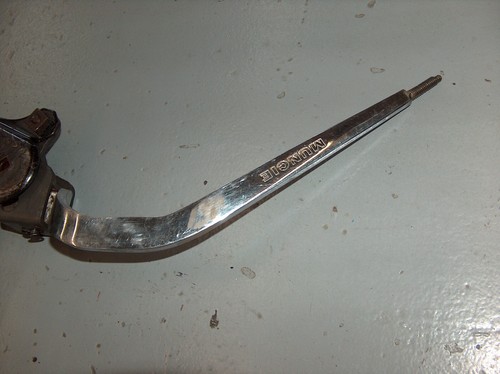 1967 1968 Chevy Camaro 4 Speed Muncie Transmission Shifter Mech w/Handle OEM - Picture 18 of 24