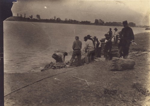Scène de pêche France Belgique Période Grande Guerre WW1 Photo Vintage ca 1915