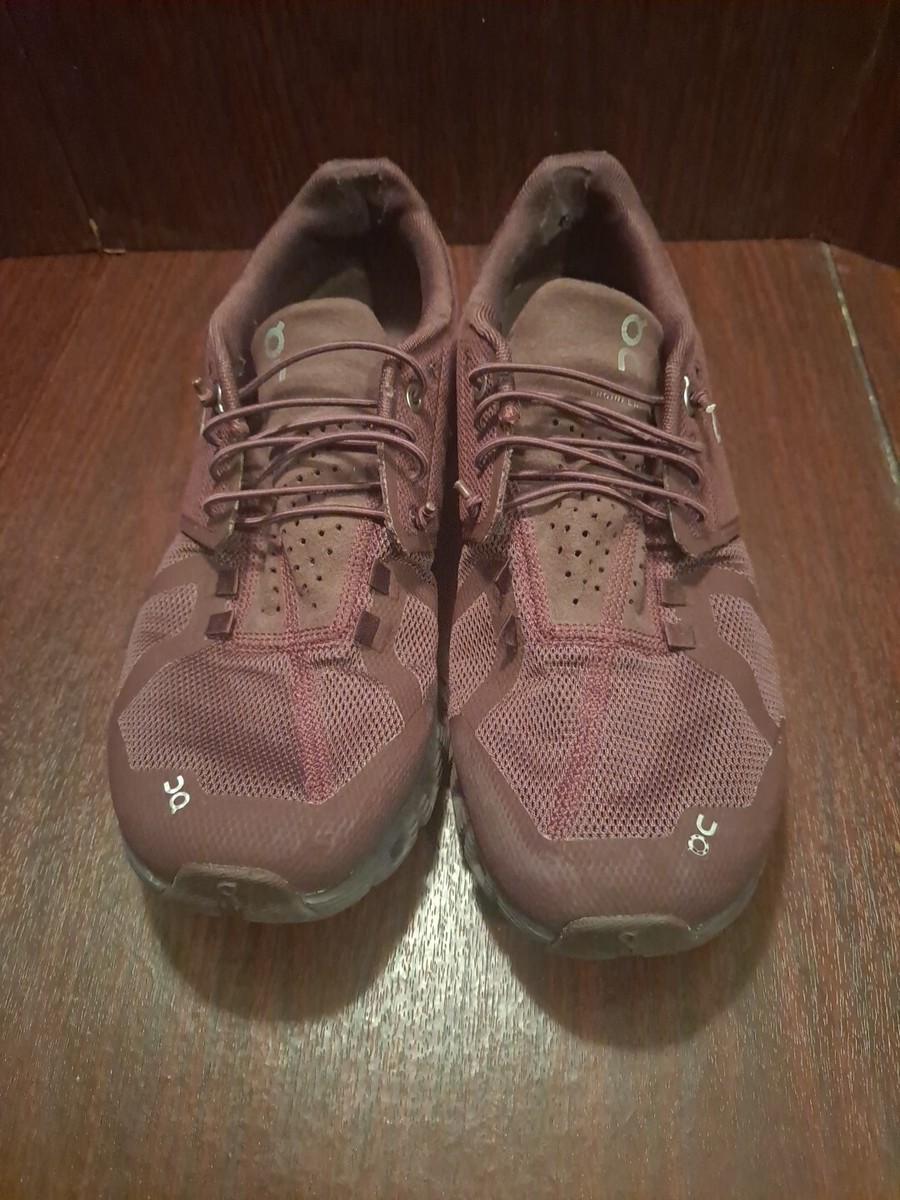 On Cloud Monochrome Grape Men Running Shoes – Size 8.5 US  display picture 1