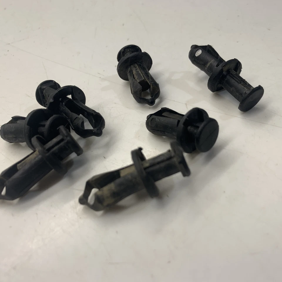 Clip protector contra salpicaduras - Honda Pioneer 500 2015 Foto 2 de 3