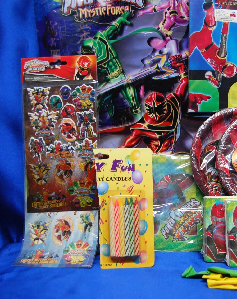 Power Rangers Fiesta # 23 Platos de Postre Cubierta Pegatinas Invitaciones Tarjetas Botín Foto 2 de 4