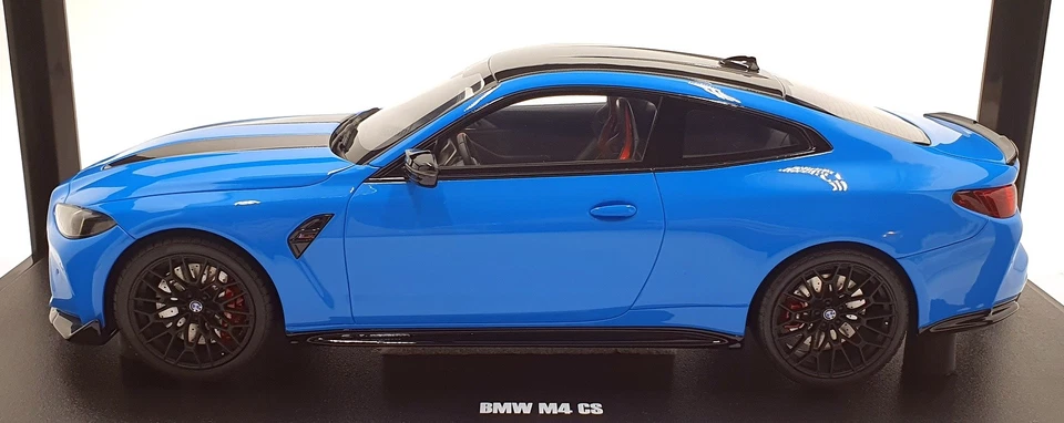 GT Spirit escala 1/18 resina GT511 - BMW M4 CS - azul Foto 4 de 4