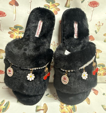 Rampage Women girls S 5/6 youth slippers black faux fur cherry charms 36-37
