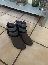 Coach and Four Women'size 9 Boots