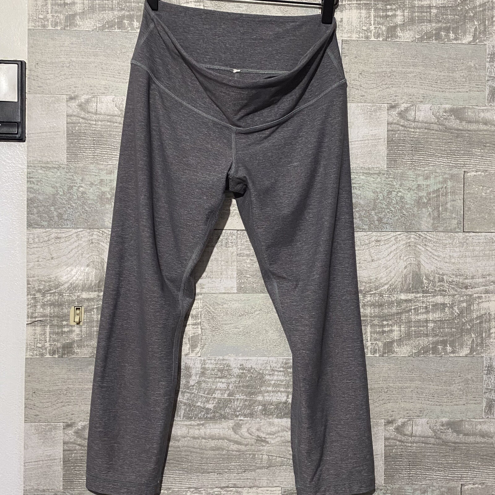 Lululemon Wunder Under Solid Gray Athletic CROP L… - image 5