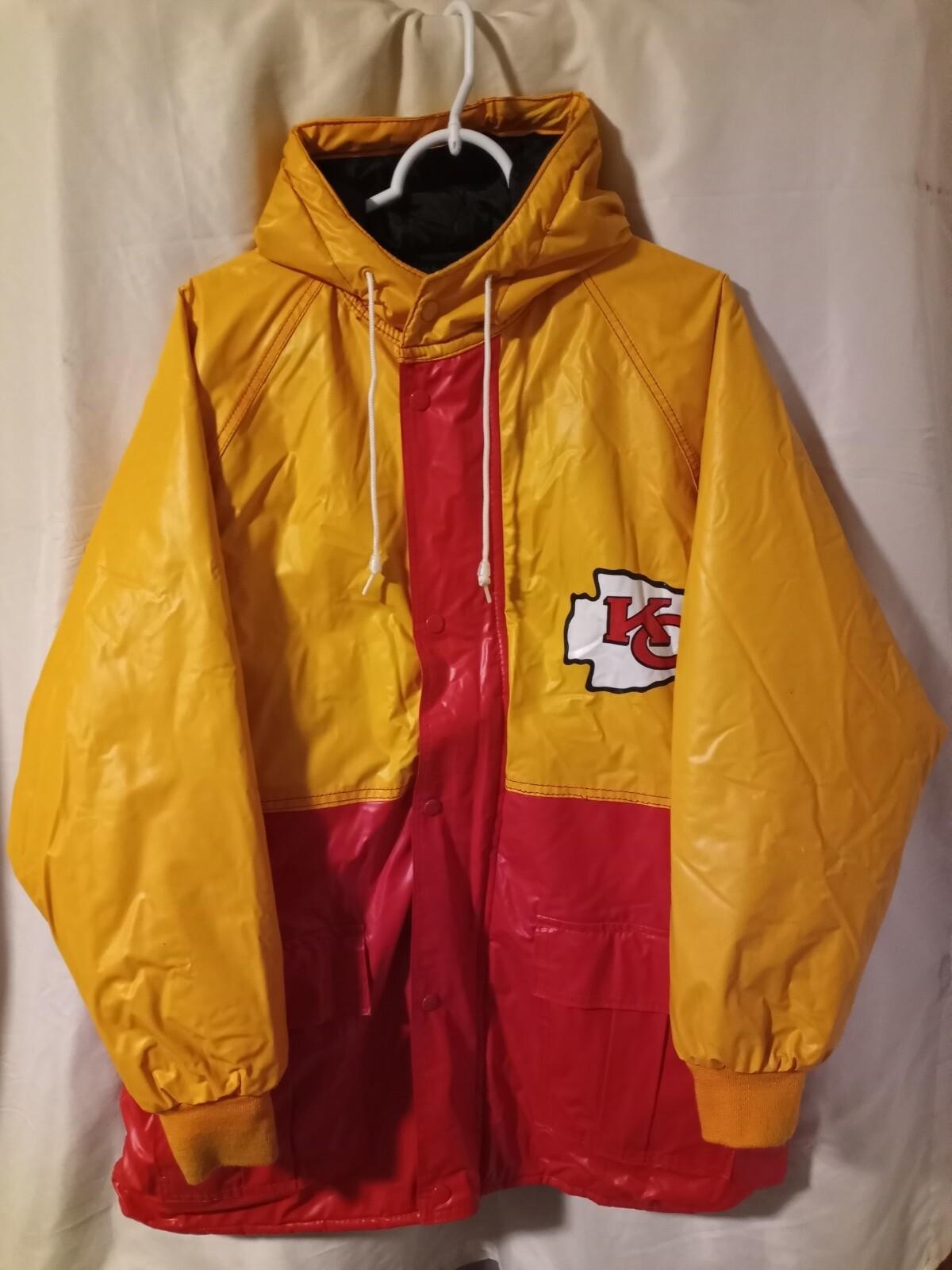 VINTAGE Kansas City Chiefs Raincoat 