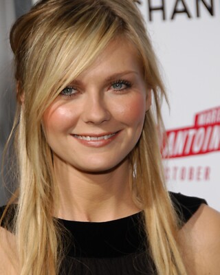 KIRSTEN DUNST 8x10 PHOTO *