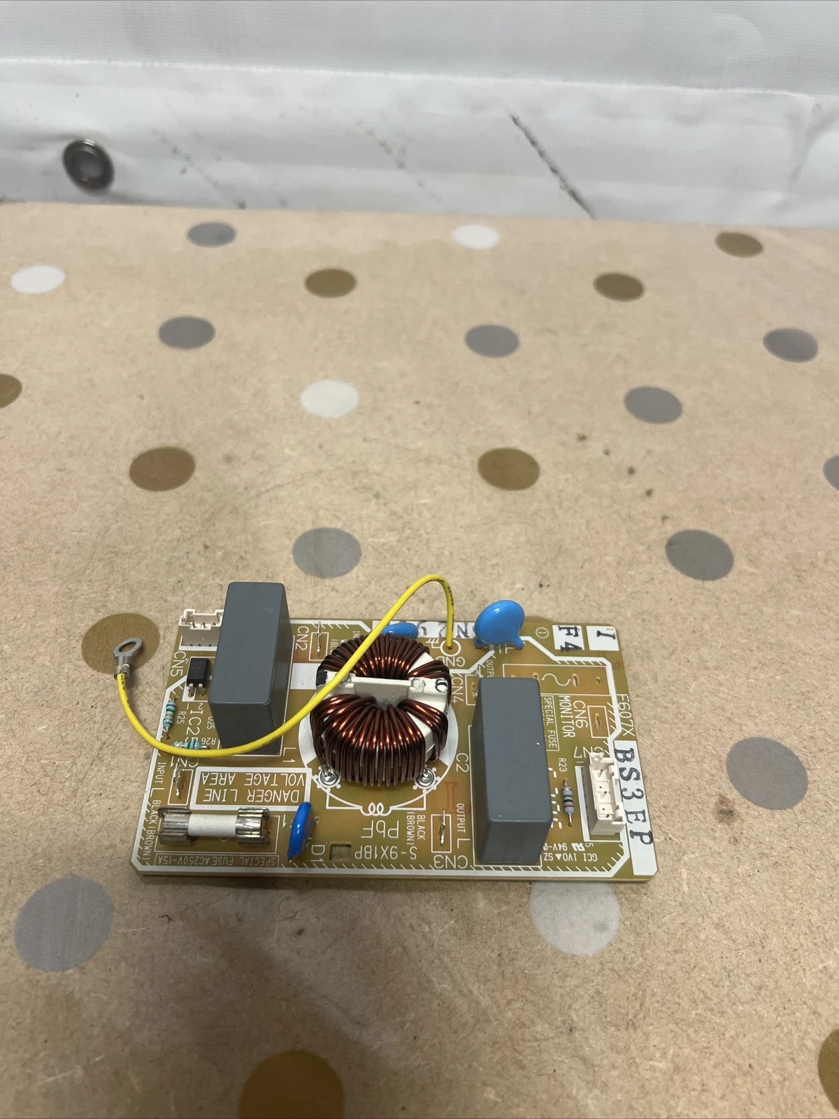( PCB Board ) Russell Hobbs Microwave RHM2563